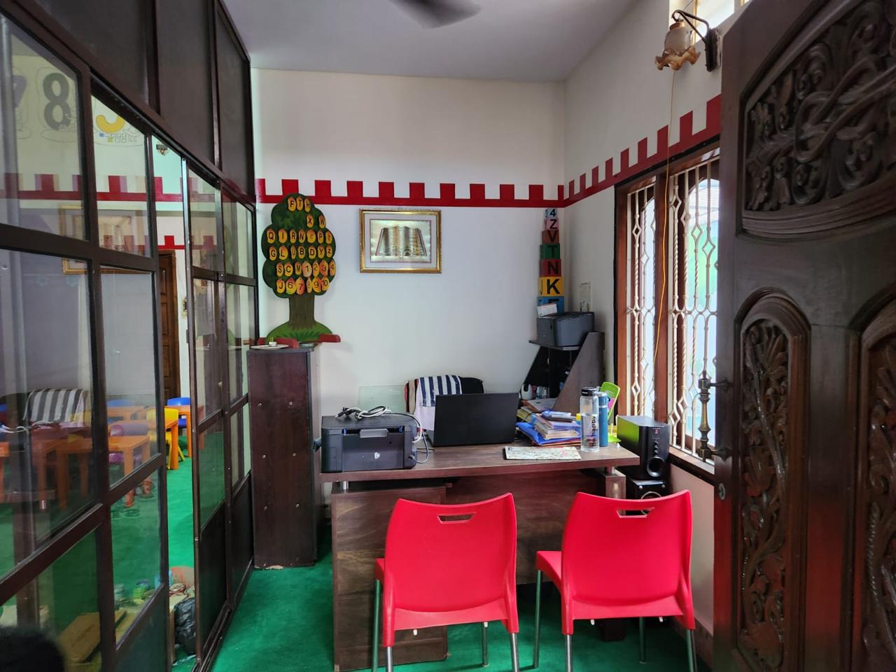 School Life classroom2
